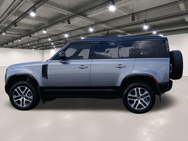 2023 Land Rover Defender 110 X-Dynamic SE