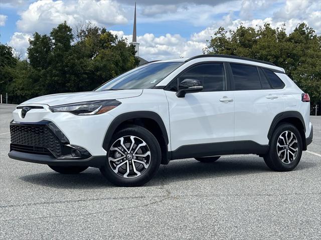 2025 Toyota Corolla Cross Hybrid SE