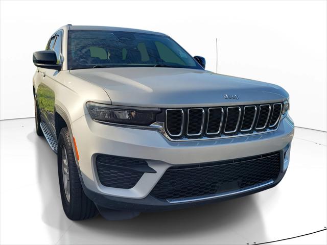 2024 Jeep Grand Cherokee Laredo 4x4