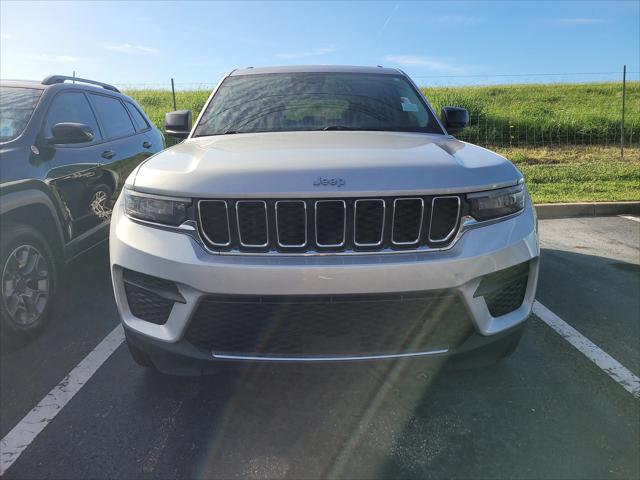 2024 Jeep Grand Cherokee Laredo 4x4