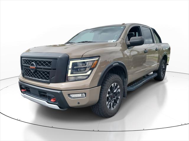 2021 Nissan TITAN Crew Cab PRO-4X 4x4