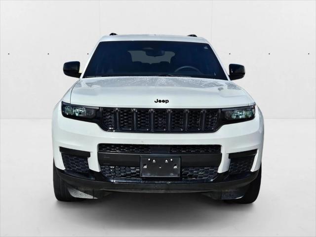 2023 Jeep Grand Cherokee L Altitude 4x2