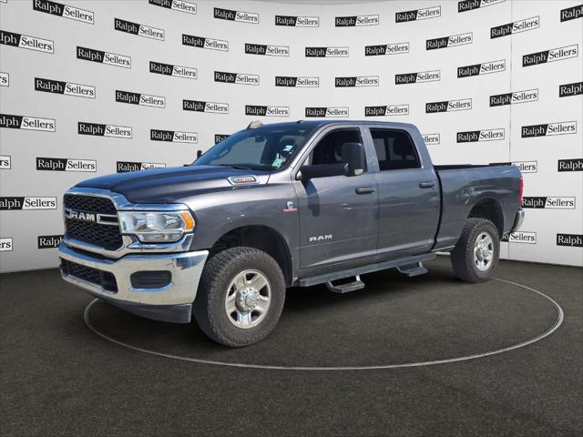 2022 RAM 2500 Tradesman Crew Cab 4x4 64 Box