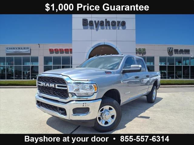 2022 RAM 2500 Tradesman Crew Cab 4x4 64 Box