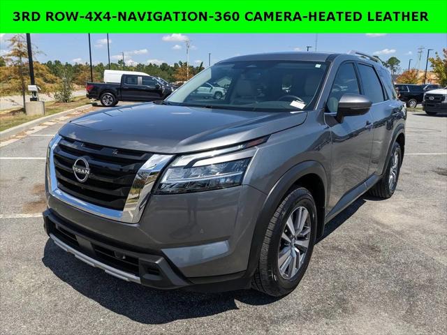 2023 Nissan Pathfinder SL 4WD