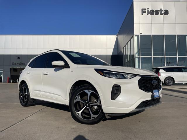 2023 Ford Escape ST-Line Select
