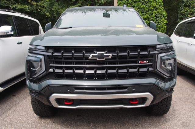 2025 Chevrolet Suburban 4WD Z71