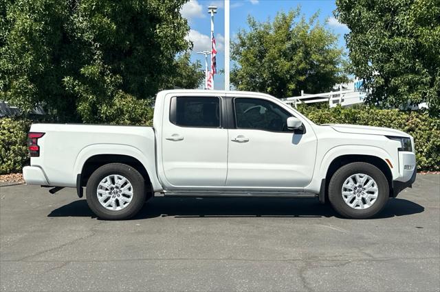 2022 Nissan Frontier Crew Cab SV 4x2