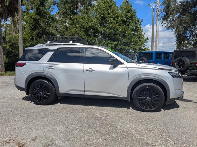 2022 Nissan Pathfinder SL 2WD