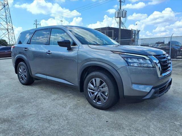 2023 Nissan Pathfinder S FWD