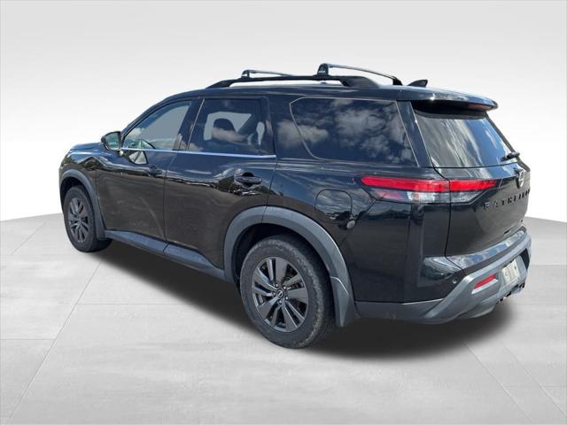 2022 Nissan Pathfinder SV 4WD