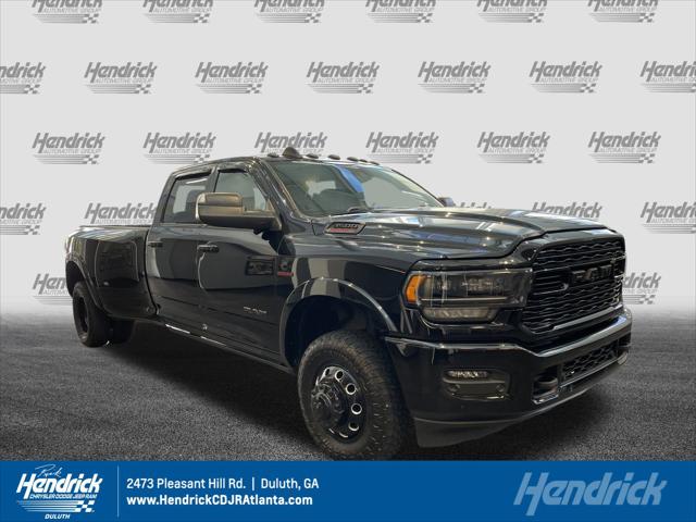 2022 RAM 3500 Limited Crew Cab 4x4 8 Box