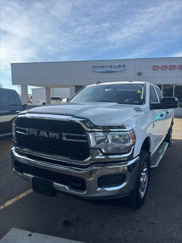 2020 RAM 3500 Tradesman Crew Cab 4x4 8 Box 2020 RAM 3500 Tradesman Crew Cab 4x4 8 Box
