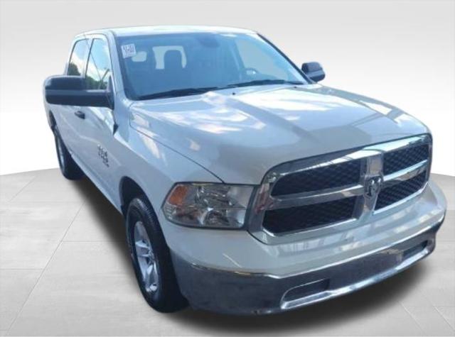 2023 RAM 1500 Classic SLT Crew Cab 4x4 57 Box