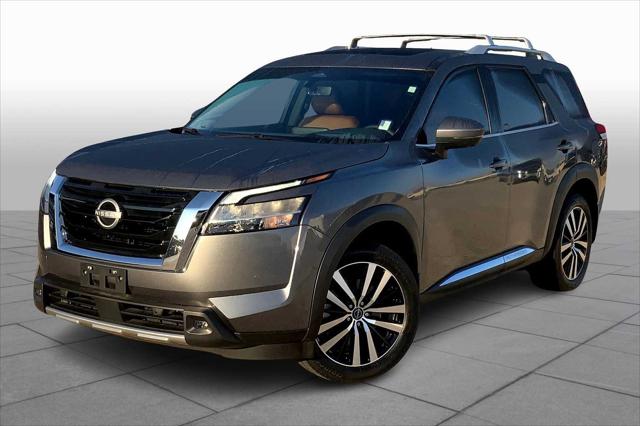 2023 Nissan Pathfinder Platinum 4WD