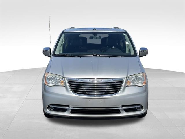 2011 Chrysler Town and Country Limited