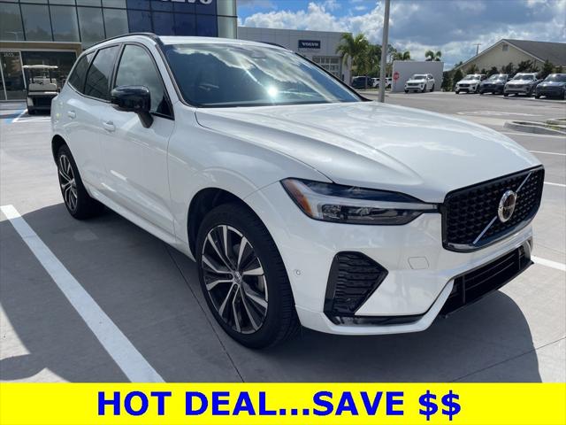 2023 Volvo XC60 B5 Plus Dark Theme