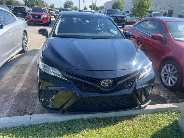 2019 Toyota Camry SE