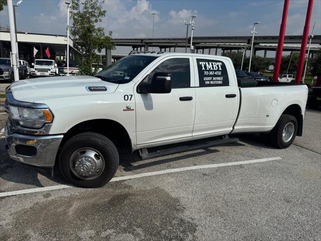 2024 RAM 3500 Tradesman Crew Cab 4x4 8 Box