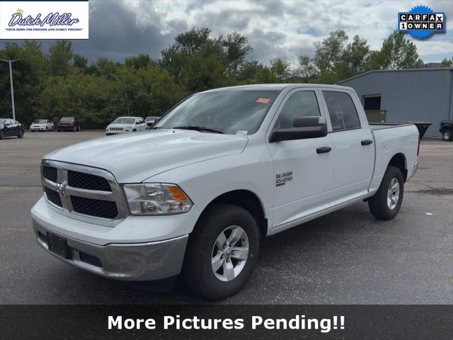2023 RAM 1500 Classic SLT Crew Cab 4x4 57 Box