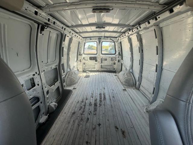 2016 Chevrolet Express Work Van