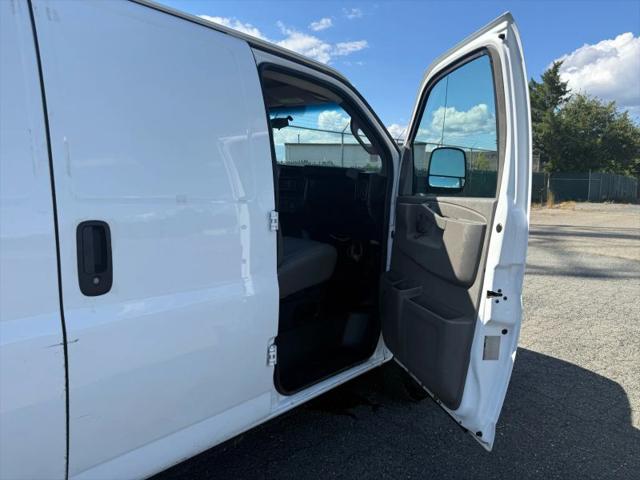 2016 Chevrolet Express Work Van