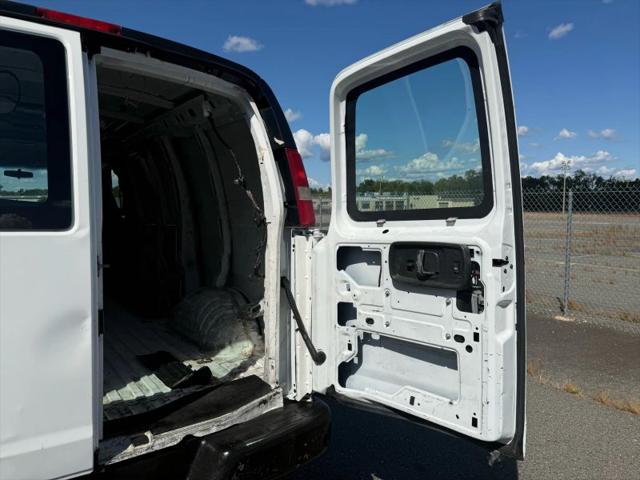 2016 Chevrolet Express Work Van