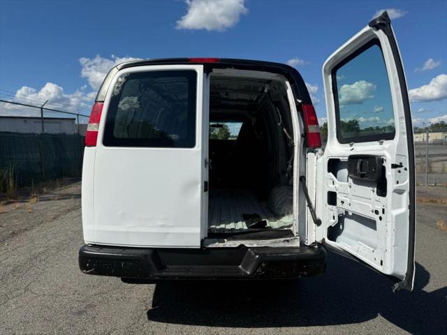 2016 Chevrolet Express Work Van