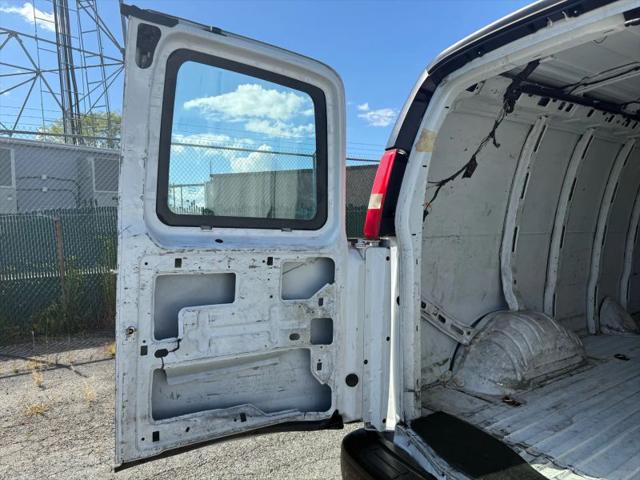 2016 Chevrolet Express Work Van
