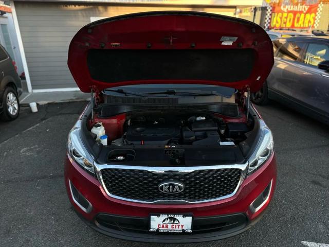 2016 Kia Sorento 2.4L LX