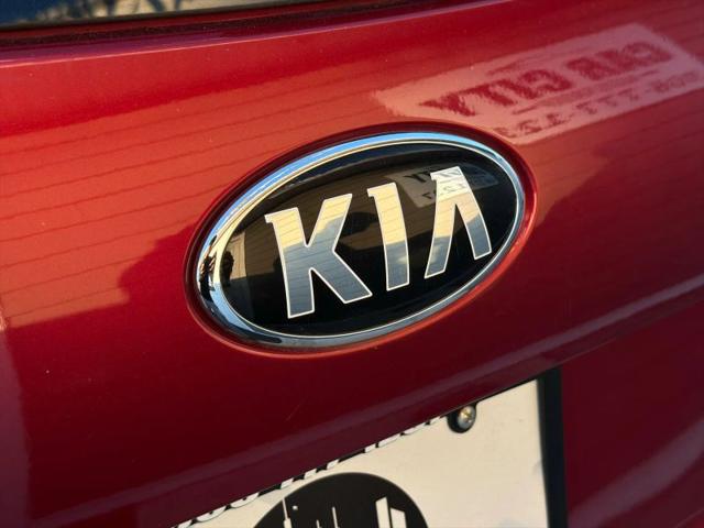 2016 Kia Sorento 2.4L LX