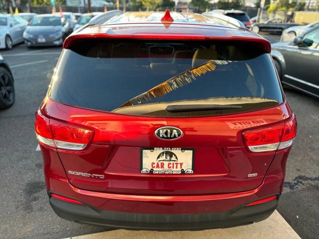 2016 Kia Sorento 2.4L LX