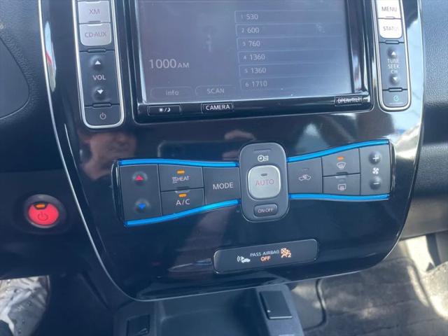 2015 Nissan LEAF SL