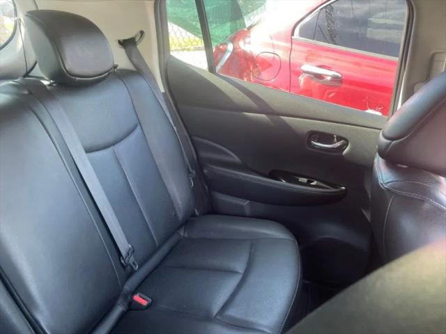2015 Nissan LEAF SL