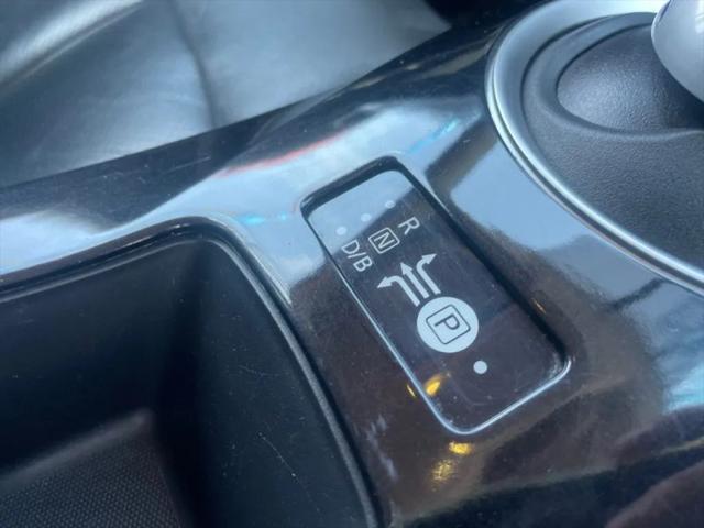 2015 Nissan LEAF SL