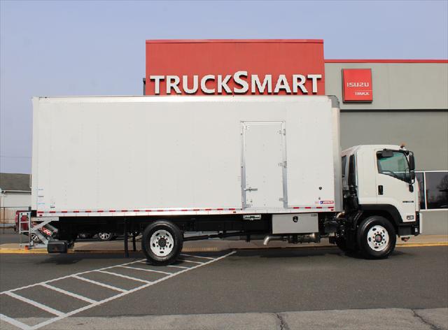 2025 Isuzu FTR Unknown
