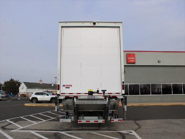 2025 Isuzu FTR Unknown