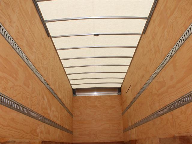 2025 Isuzu FTR Unknown