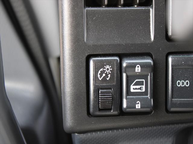2025 Isuzu FTR Unknown