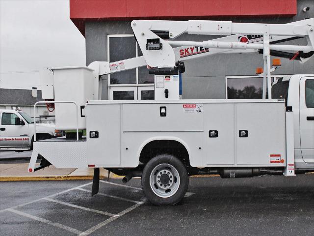 2024 Ram 5500 Tradesman/SLT