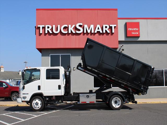 2025 Isuzu NRR Unknown