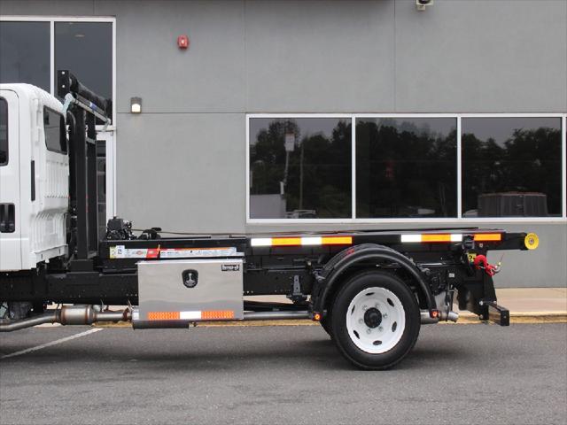 2025 Isuzu NRR Unknown