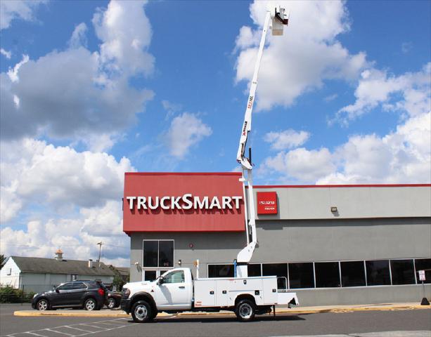 2024 Ram 5500 Tradesman/SLT