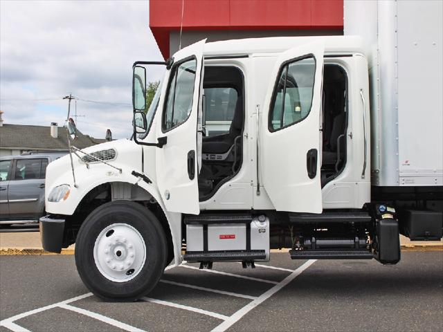 2018 Freightliner M2 Unknown
