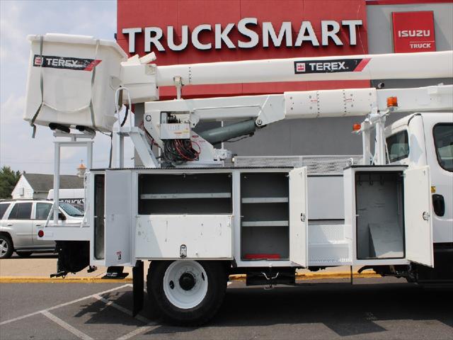 2015 Freightliner M2 Unknown