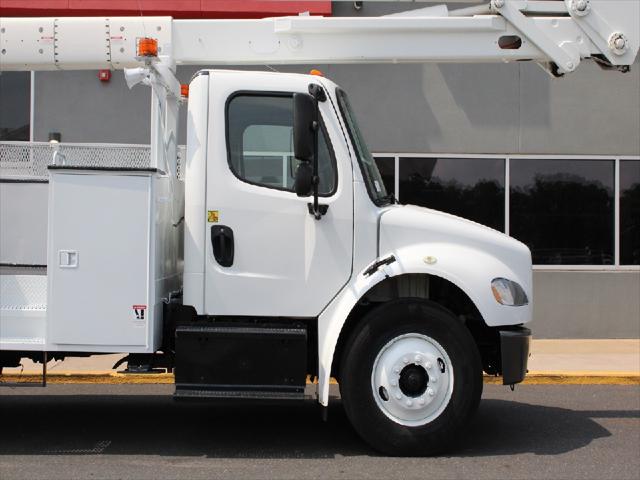 2015 Freightliner M2 Unknown