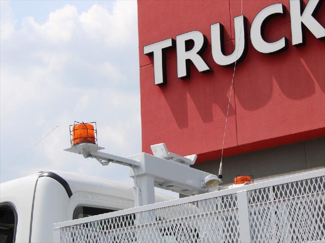 2015 Freightliner M2 Unknown