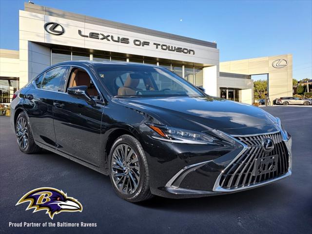2025 Lexus ES 300h Ultra Luxury