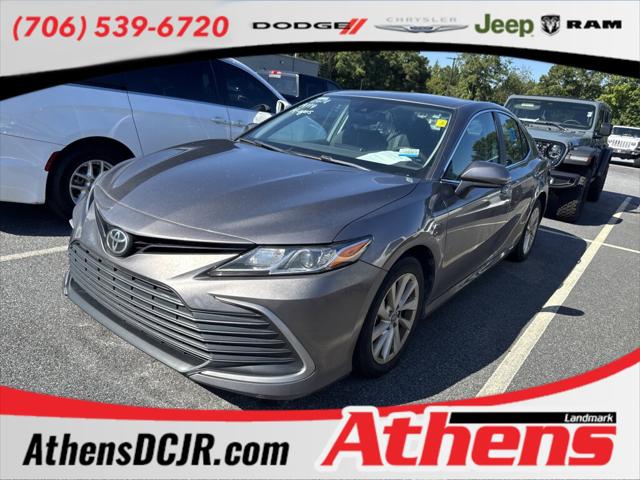 2022 Toyota Camry LE
