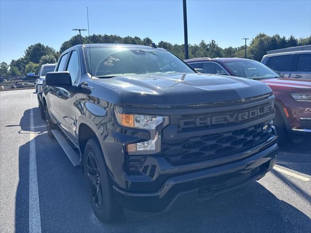 2024 Chevrolet Silverado 1500 2WD Crew Cab Short Bed Custom